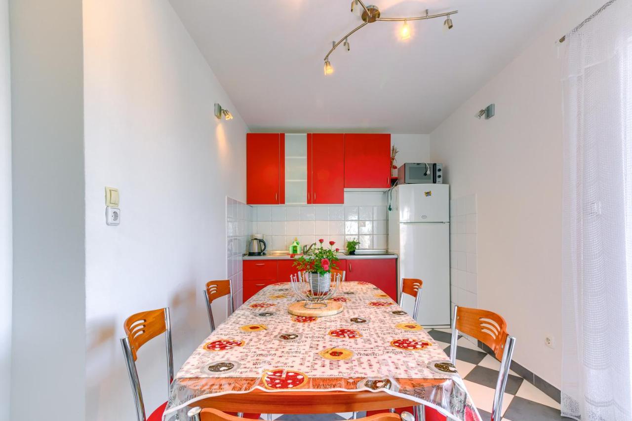 Apartmani Vukicevic Vodice Exterior foto